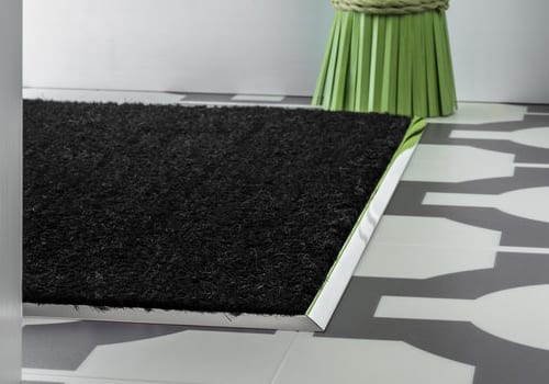 Matwell Edging Non Floating - Satin Nickel